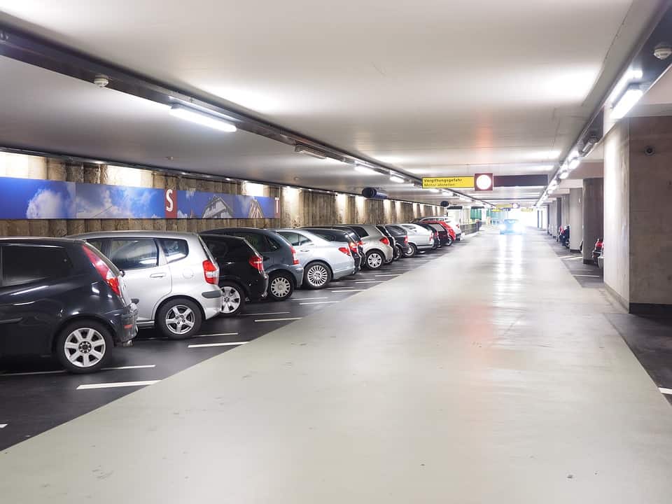 reptéri parkolás Vecsés